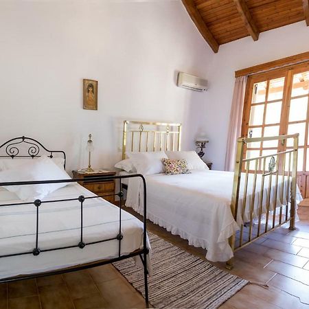Villa Artjeta Kasztroszikiá Kültér fotó